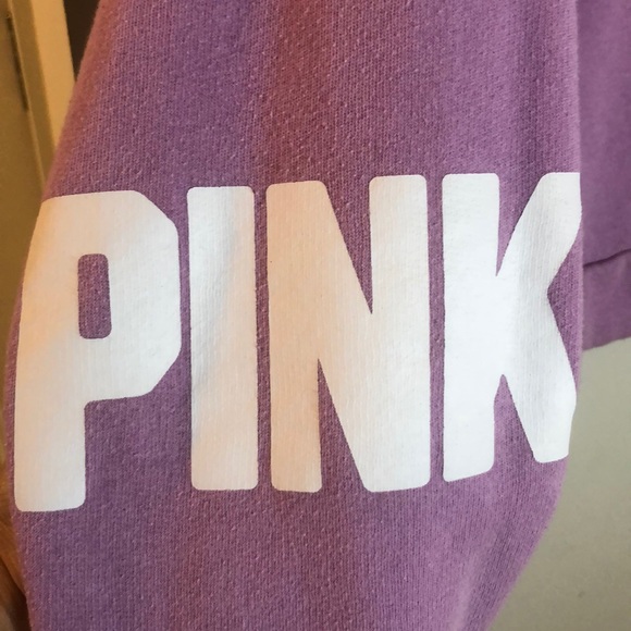 Purple crop top hoodie (pink) - Picture 2 of 4